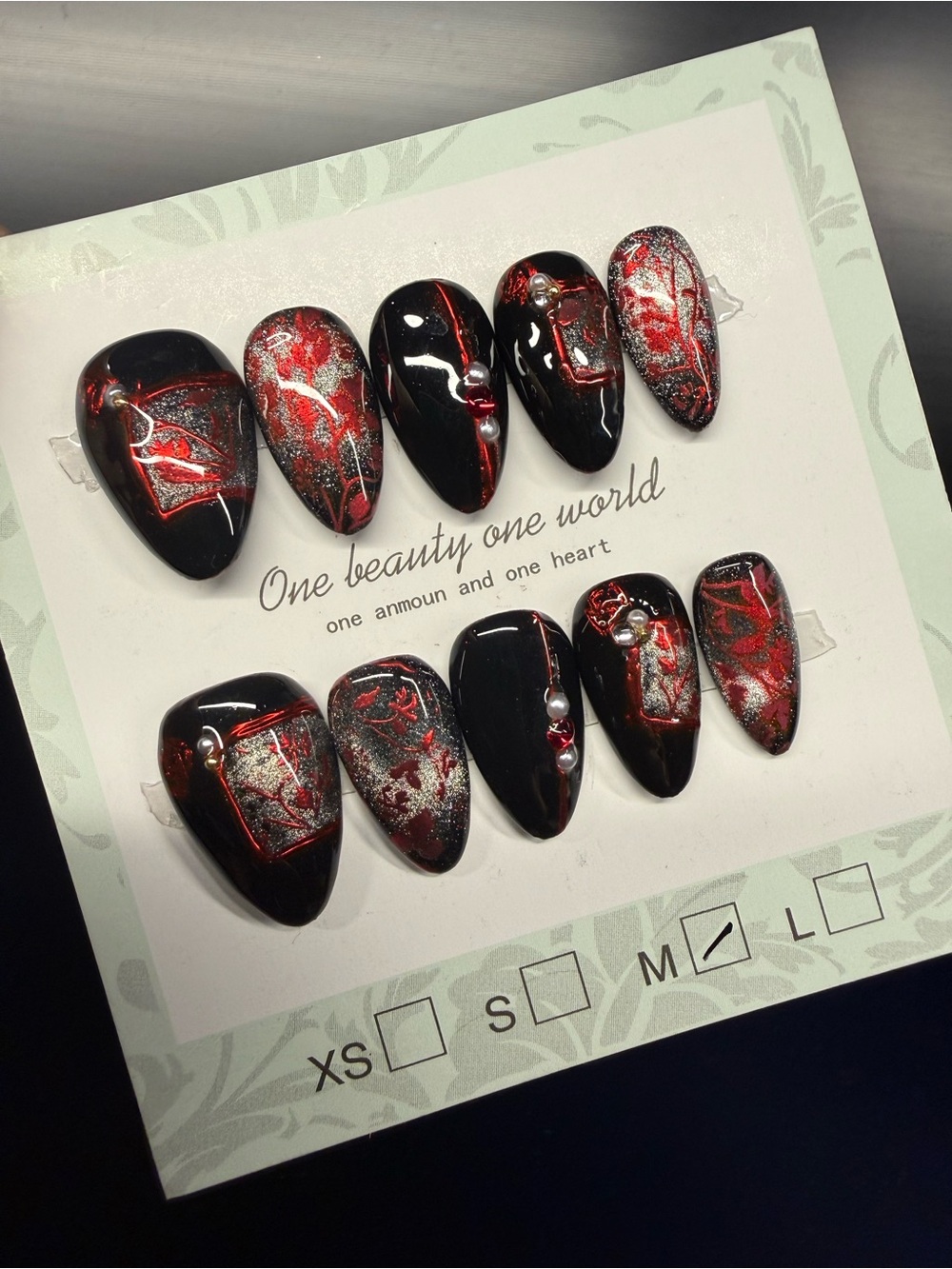 Black and Red Marble Press-On Nails Medium